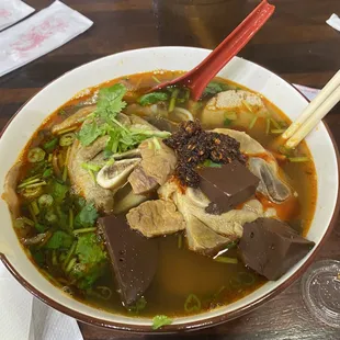 bun bo hue