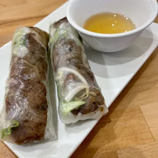 Grilled pork spring rolls
