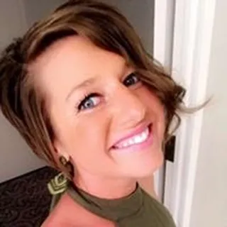 Kelly C.