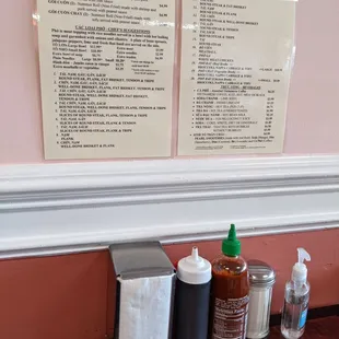 Menu and sauces. Clean and tidy
