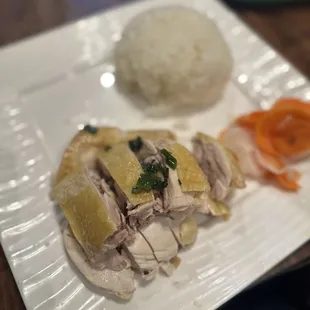 43. Steamed chicken with rice