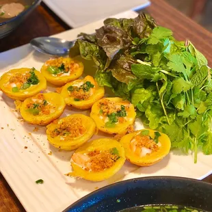 8. banh khot, 17. pho ga large,  20. Combo regular (02/2023)
