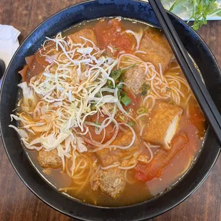 food, ramen and noodles