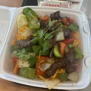Fillet mignon noodles