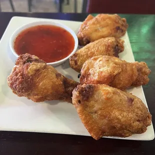 64738949. Jumbo Chicken Wings