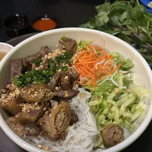 13. Grilled Pork with Rice Noodle   Bun Thit Nuong