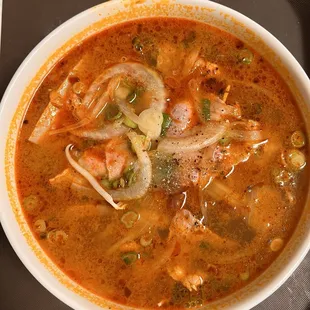 03. Spicy Beef Noodle Soup   Bun Bo - Medium
