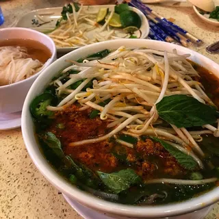 Pho Tai Noodle Soup