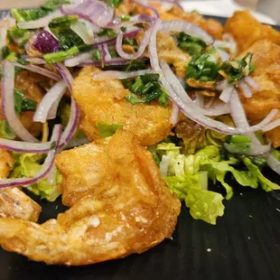 chicken wings and fried chicken, food