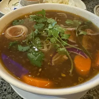 34. Beef Stew Bowl with French Bread