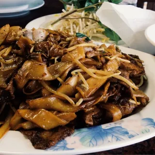 79. Combination Chow Fun