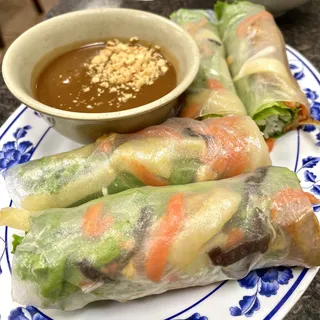 A7. Fresh Vegetarian Rolls