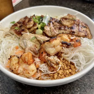 40. Grilled Shrimp and B.B.Q Chicken over Vermicelli