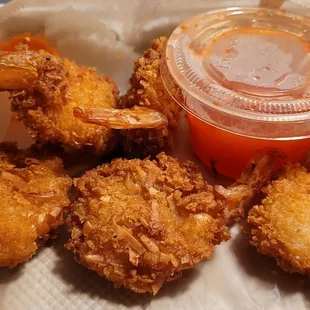Cripsy Coconut Shrimp with Sweet and Chili sauce (5) - Tôm Dừa Chiên dòn