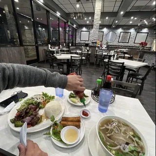 A2. Crispy Vietnamese Egg Roll