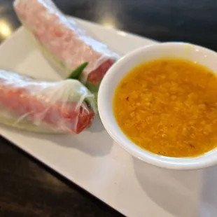 nem nướng cuon