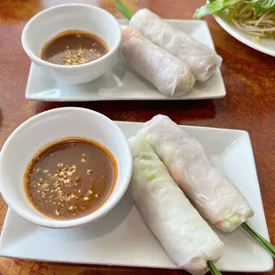 Goi Cuon Tom Thit (summer rolls)