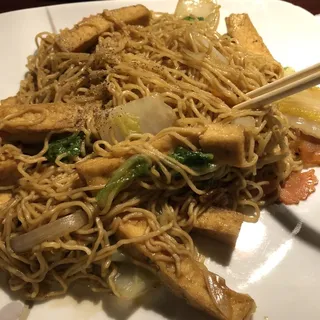 135. Stir-Fried Egg Noodles