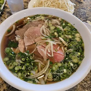 Pho Dac Biet