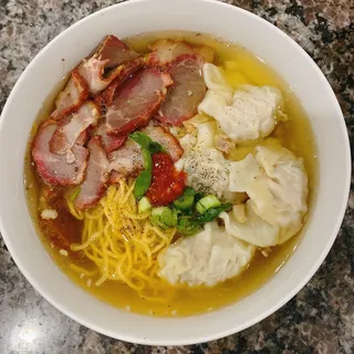 N18. Wonton Soup with Egg Noodle