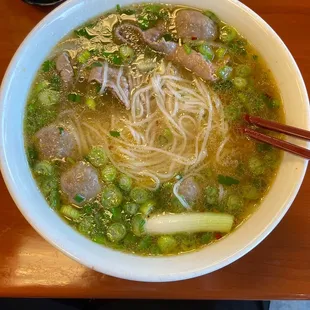 Pho Tai Bo Vien