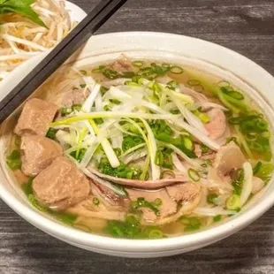 ramen, noodle soup, ramen and noodles, noodles, noodle dish, food