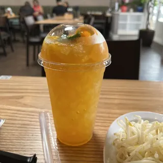 Trà Đào / Peach Iced Tea