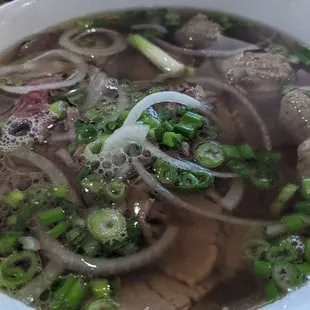 Pho Bo Vien Gau