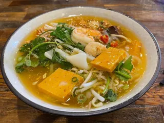 Banh Canh Tom Cua