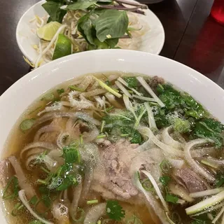 P2. Fat Brisket, Flank, Tendon and Tripe Pho