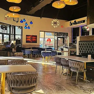 View towards bar and front entrance