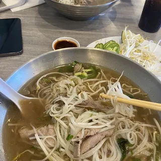 Duck Soup With Clear Noodle