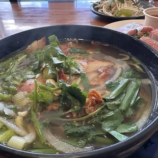 #35 Wonton Egg Noodle Soup