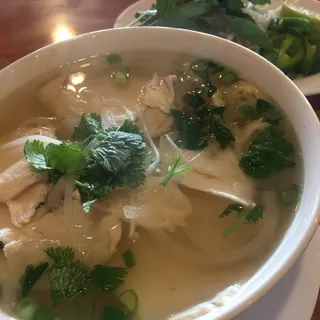 #26 Chicken Pho
