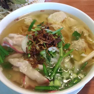 #37 BBQ Pork & Wonton Egg Noodle Soup
