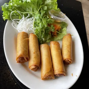 Crispy Vietnamese Eggrolls (Cha Gio))