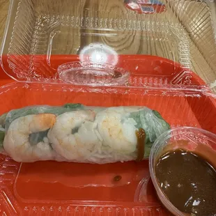 Spring rolls (you get 2)