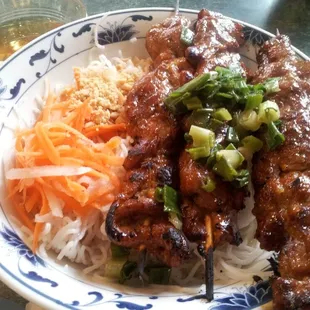 #51 bun thit nhuong