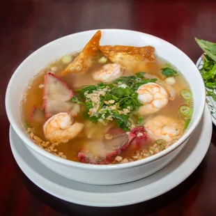 Egg Noodle with BBQ Pork, Shrimp, and Deep Fried Wonton