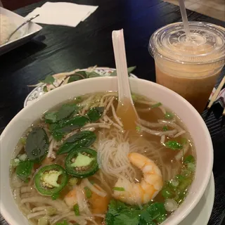 Pho Tom
