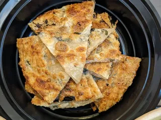 Master Gan Noodle & Dumplings