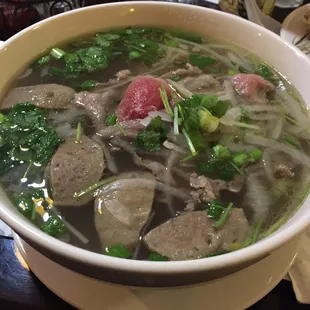 Decent pho