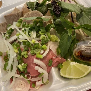 4. House Special Pho