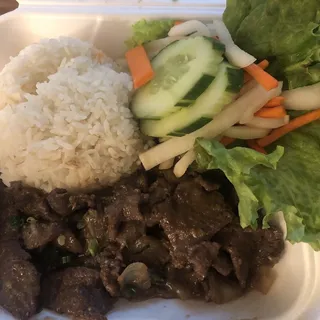 29. Rice with Lemongrass and Chile Beef (Spicy)