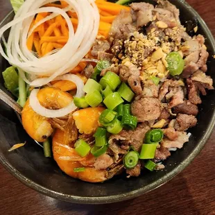 Combo vermicelli bowl