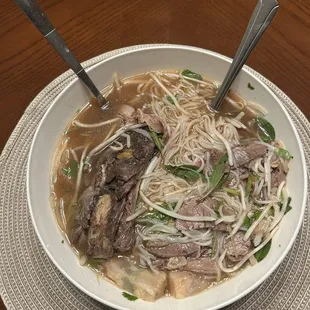 Spare rib special pho