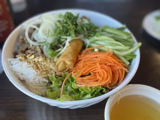 Pho Tai