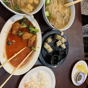 Bangkok Chicken, Pho