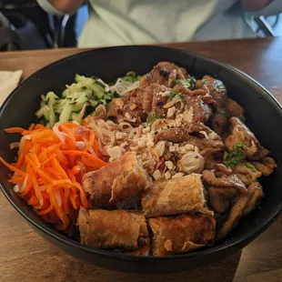 Build your own vermicelli bowl