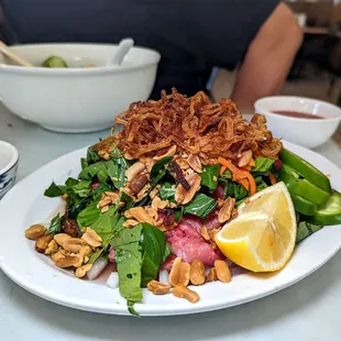 bo tai chanh (beef carpaccio) $18